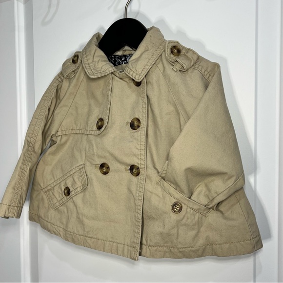 Baby Gap Trench Coat - 12-18m - Picture 4 of 5